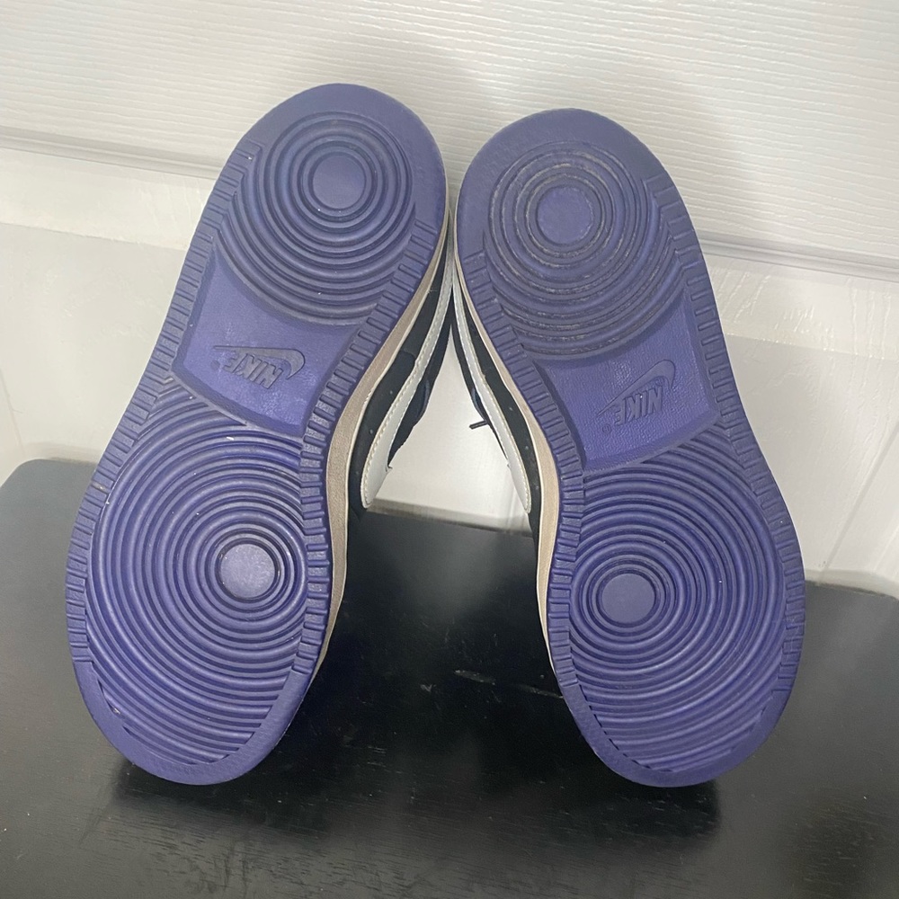 EUC 7.5 Womens Nike Convention Low - Picture 6 of 6